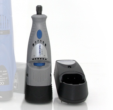 Беспроводная дрель Dremel 